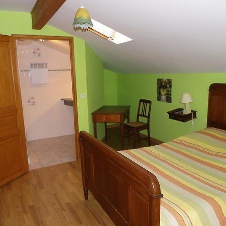 Bed and Breakfast Le Jardin de Norah Brulange Exterior foto