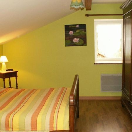 Bed and Breakfast Le Jardin de Norah Brulange Exterior foto