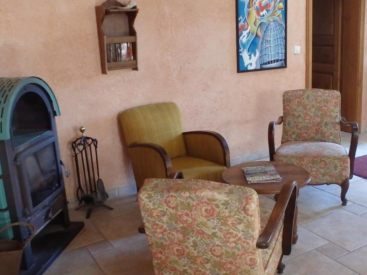 Bed and Breakfast Le Jardin de Norah Brulange Exterior foto