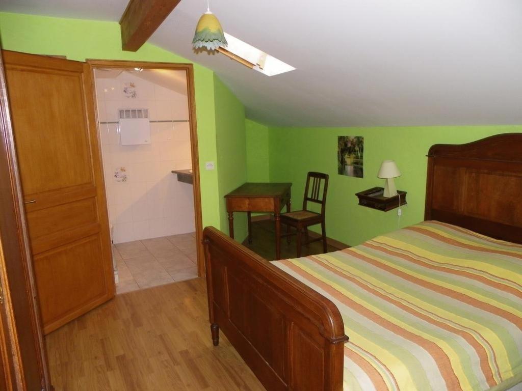 Bed and Breakfast Le Jardin de Norah Brulange Exterior foto
